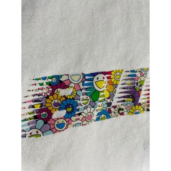 Billie‎ Eilish  x Takashi Murakami Uniqlo UT Graphic Tee White Size S - Picture 6 of 12